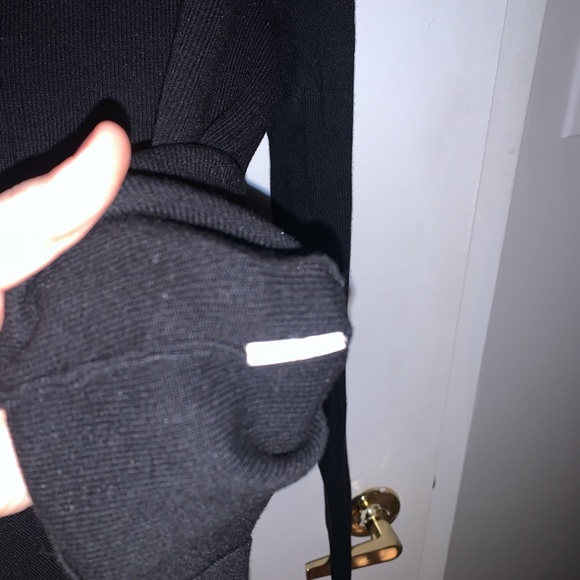 [L]👚F21 lace up sweater - Picture 7 of 7